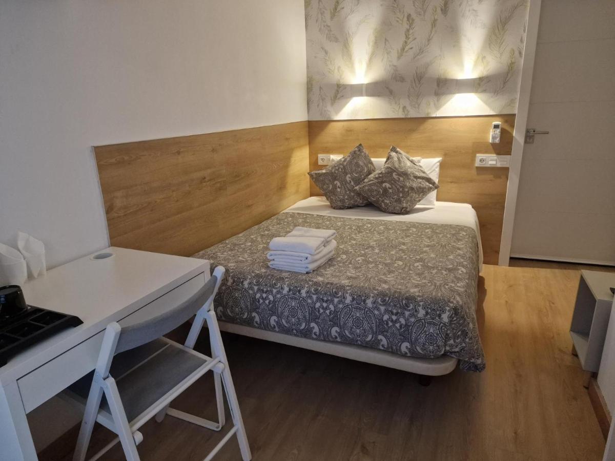 Hostal Esparteros Мадрид Екстер'єр фото