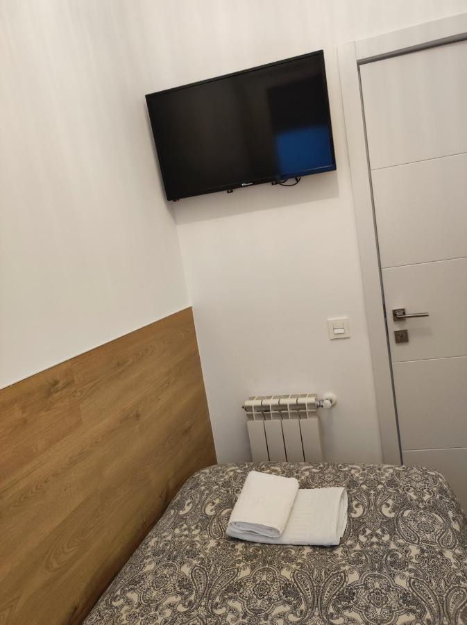 Hostal Esparteros Мадрид Екстер'єр фото